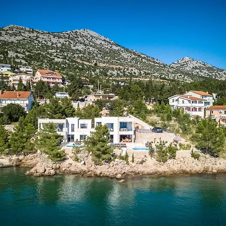 Neptune Villa Starigrad Paklenica