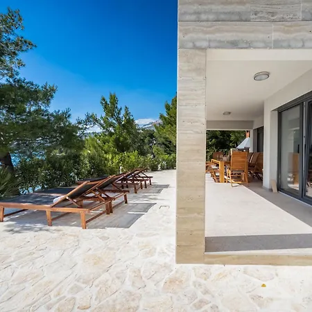Neptune Villa *