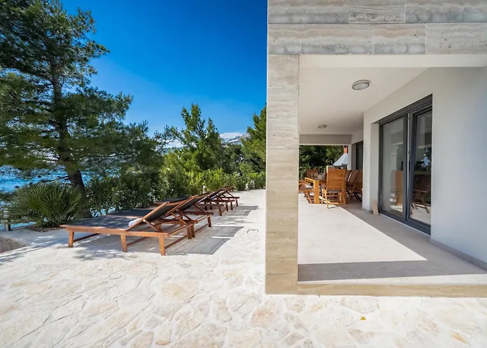 Neptune Villa *